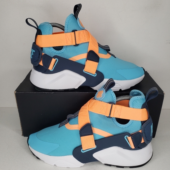 huarache city blue